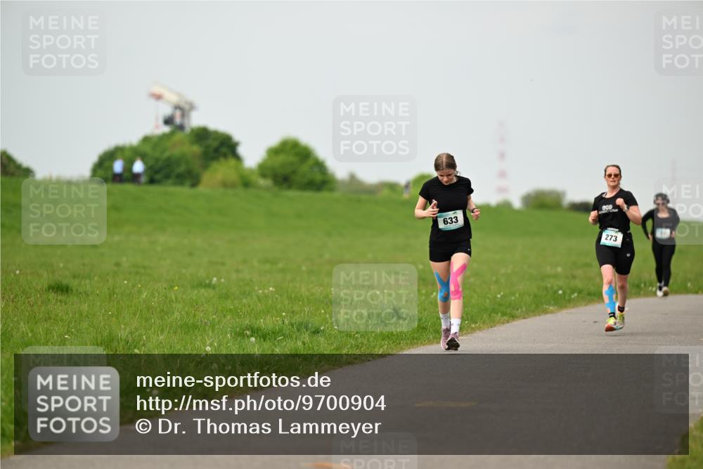 10.05.2026 - 8. Wedeler Halbmarathon Dr. Thomas Lammeyer http://msf.ph/oto/9700904 10.05.2026 11:41:01 Laufen 633, 273 meine-sportfotos.de