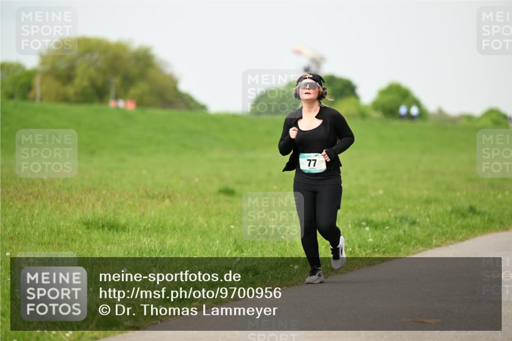 10.05.2026 - 8. Wedeler Halbmarathon Dr. Thomas Lammeyer http://msf.ph/oto/9700956 10.05.2026 11:41:17 Laufen  meine-sportfotos.de