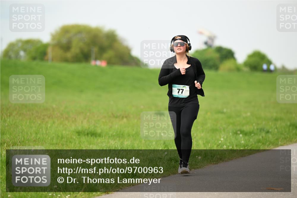 10.05.2026 - 8. Wedeler Halbmarathon Dr. Thomas Lammeyer http://msf.ph/oto/9700963 10.05.2026 11:41:17 Laufen  meine-sportfotos.de