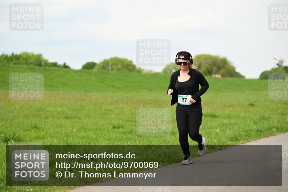 10.05.2026 - 8. Wedeler Halbmarathon Dr. Thomas Lammeyer http://msf.ph/oto/9700969 10.05.2026 11:41:20 Laufen  meine-sportfotos.de