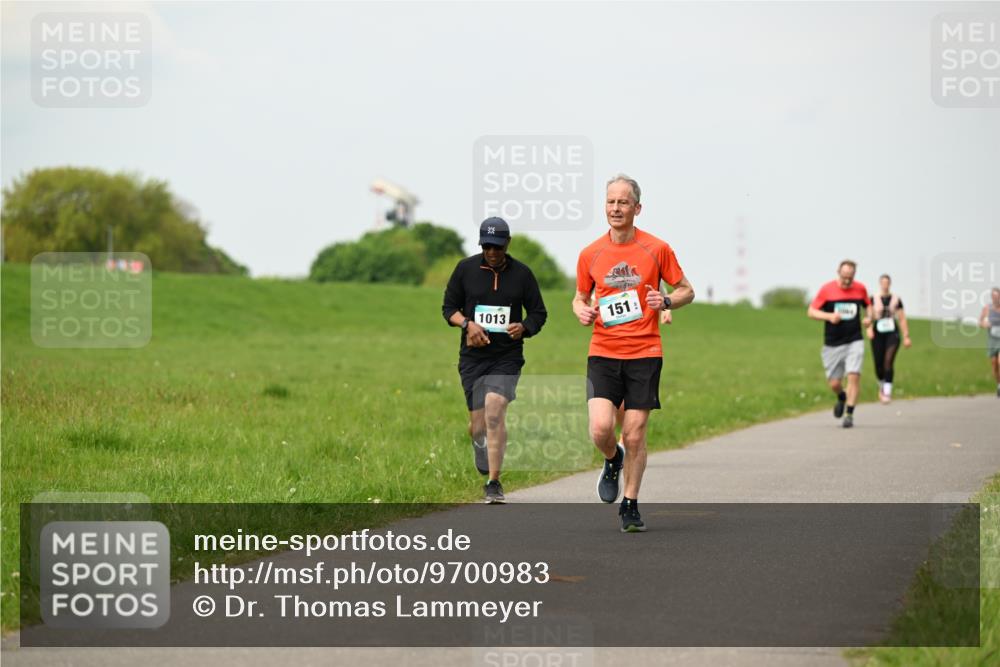 10.05.2026 - 8. Wedeler Halbmarathon Dr. Thomas Lammeyer http://msf.ph/oto/9700983 10.05.2026 11:41:26 Laufen 1013, 151 meine-sportfotos.de