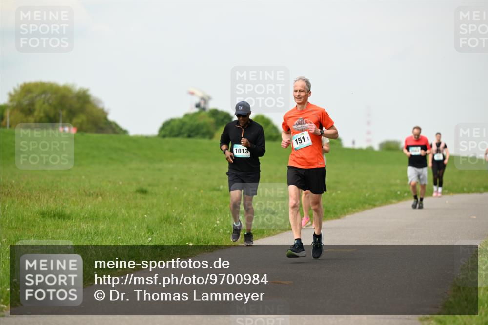 10.05.2026 - 8. Wedeler Halbmarathon Dr. Thomas Lammeyer http://msf.ph/oto/9700984 10.05.2026 11:41:26 Laufen 1013, 151 meine-sportfotos.de