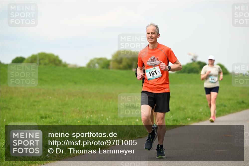 10.05.2026 - 8. Wedeler Halbmarathon Dr. Thomas Lammeyer http://msf.ph/oto/9701005 10.05.2026 11:41:29 Laufen 151, 443 meine-sportfotos.de