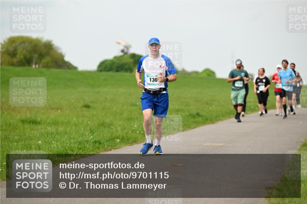 10.05.2026 - 8. Wedeler Halbmarathon Dr. Thomas Lammeyer http://msf.ph/oto/9701115 10.05.2026 11:41:54 Laufen 130 meine-sportfotos.de