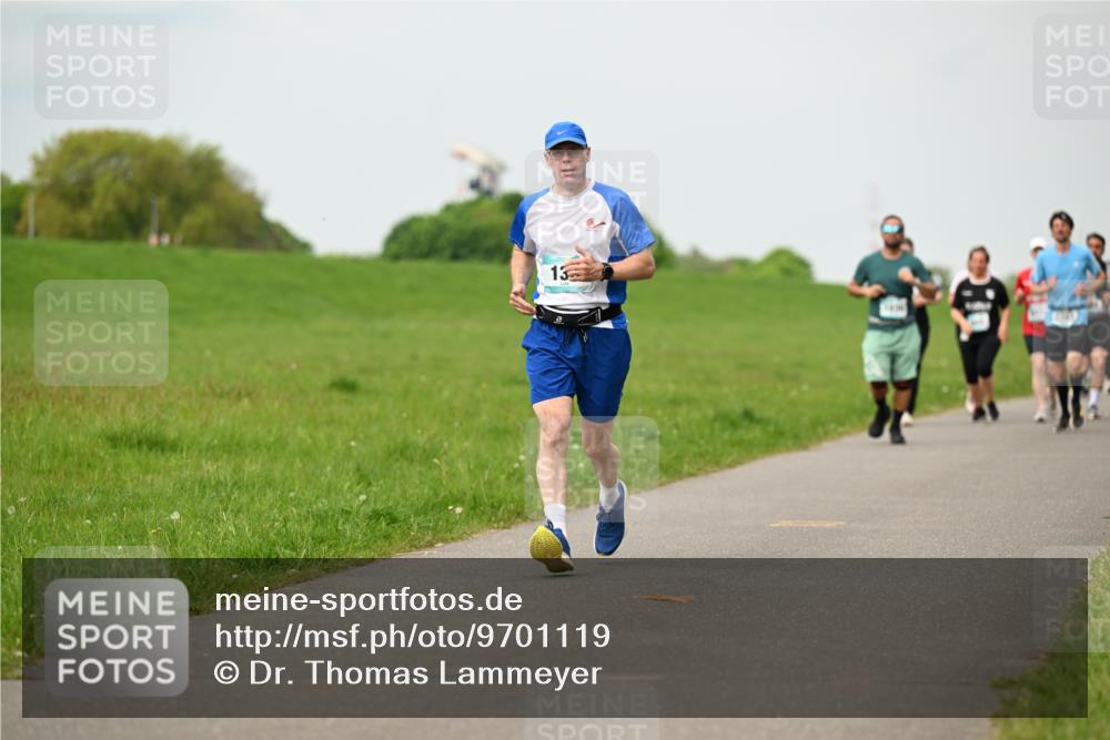 10.05.2026 - 8. Wedeler Halbmarathon Dr. Thomas Lammeyer http://msf.ph/oto/9701119 10.05.2026 11:41:54 Laufen  meine-sportfotos.de