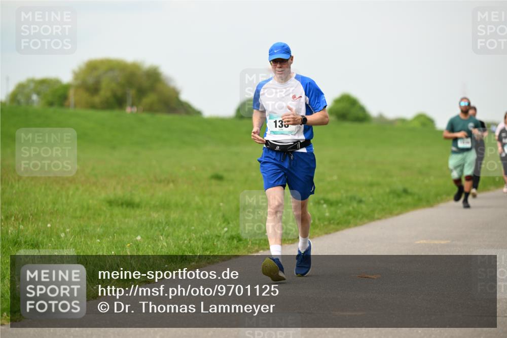10.05.2026 - 8. Wedeler Halbmarathon Dr. Thomas Lammeyer http://msf.ph/oto/9701125 10.05.2026 11:41:55 Laufen 136 meine-sportfotos.de
