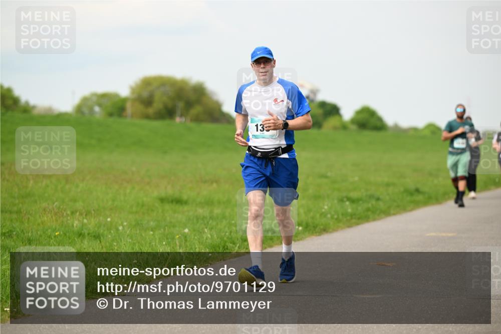 10.05.2026 - 8. Wedeler Halbmarathon Dr. Thomas Lammeyer http://msf.ph/oto/9701129 10.05.2026 11:41:55 Laufen 133 meine-sportfotos.de
