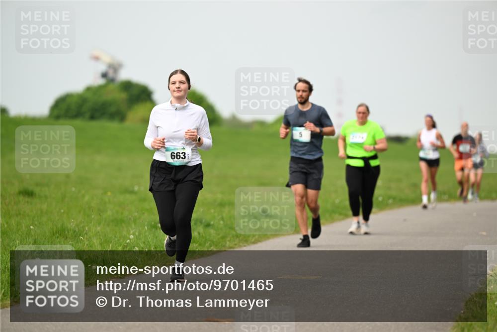 10.05.2026 - 8. Wedeler Halbmarathon Dr. Thomas Lammeyer http://msf.ph/oto/9701465 10.05.2026 11:43:16 Laufen 663 meine-sportfotos.de