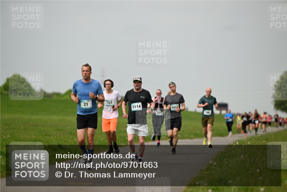10.05.2026 - 8. Wedeler Halbmarathon Dr. Thomas Lammeyer http://msf.ph/oto/9701663 10.05.2026 11:44:23 Laufen 723, 2114, 2024, 1014 meine-sportfotos.de