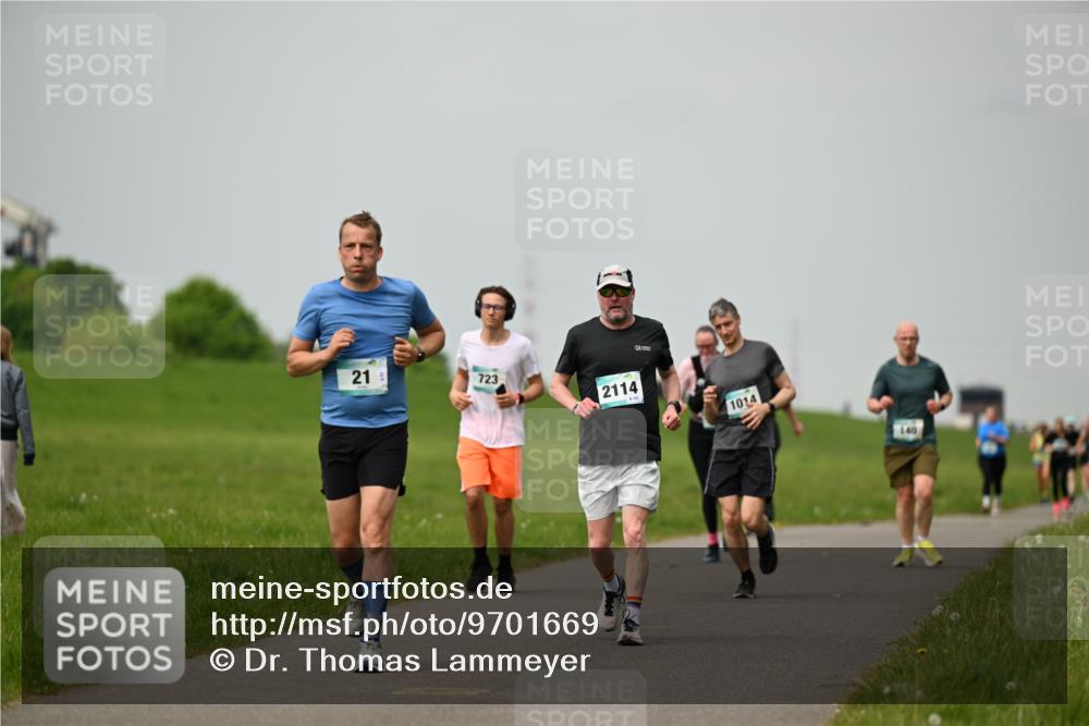10.05.2026 - 8. Wedeler Halbmarathon Dr. Thomas Lammeyer http://msf.ph/oto/9701669 10.05.2026 11:44:25 Laufen 723, 2114, 1014 meine-sportfotos.de