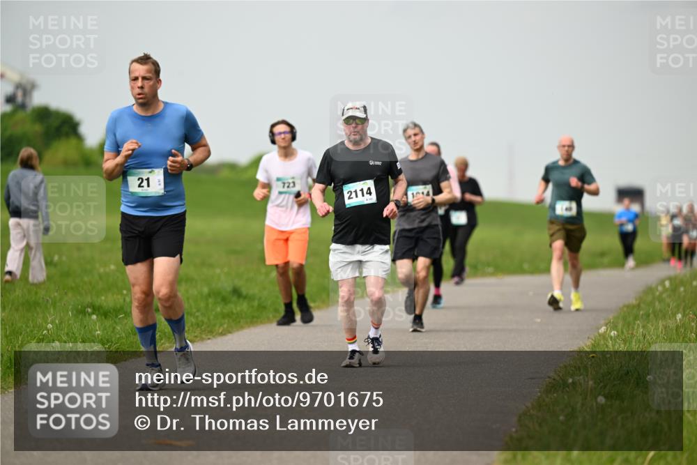 10.05.2026 - 8. Wedeler Halbmarathon Dr. Thomas Lammeyer http://msf.ph/oto/9701675 10.05.2026 11:44:26 Laufen 2114, 1014 meine-sportfotos.de
