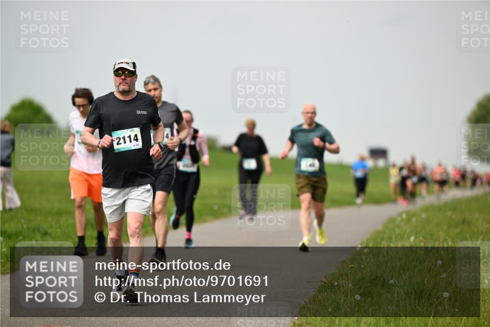 10.05.2026 - 8. Wedeler Halbmarathon Dr. Thomas Lammeyer http://msf.ph/oto/9701691 10.05.2026 11:44:28 Laufen 2114, 107 meine-sportfotos.de