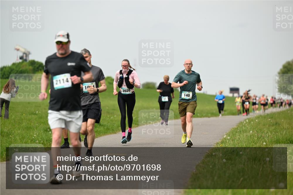 10.05.2026 - 8. Wedeler Halbmarathon Dr. Thomas Lammeyer http://msf.ph/oto/9701698 10.05.2026 11:44:30 Laufen 2114, 2020, 140 meine-sportfotos.de