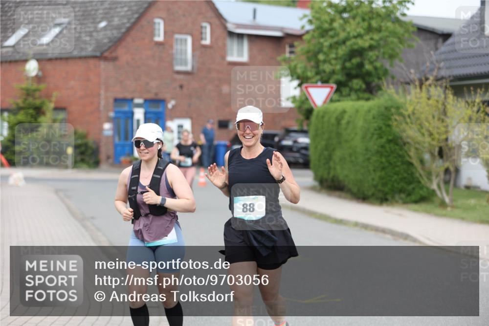 10.05.2026 - 8. Wedeler Halbmarathon Andreas Tolksdorf http://msf.ph/oto/9703056 10.05.2026 10:28:16 Laufen 88 meine-sportfotos.de