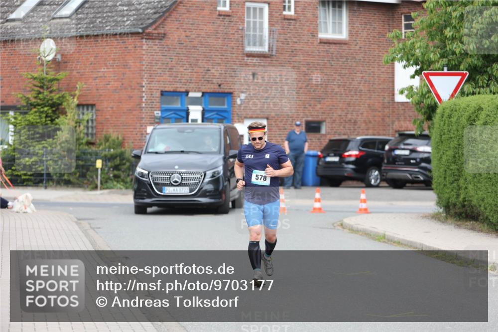 10.05.2026 - 8. Wedeler Halbmarathon Andreas Tolksdorf http://msf.ph/oto/9703177 10.05.2026 10:29:23 Laufen 8722, 578 meine-sportfotos.de
