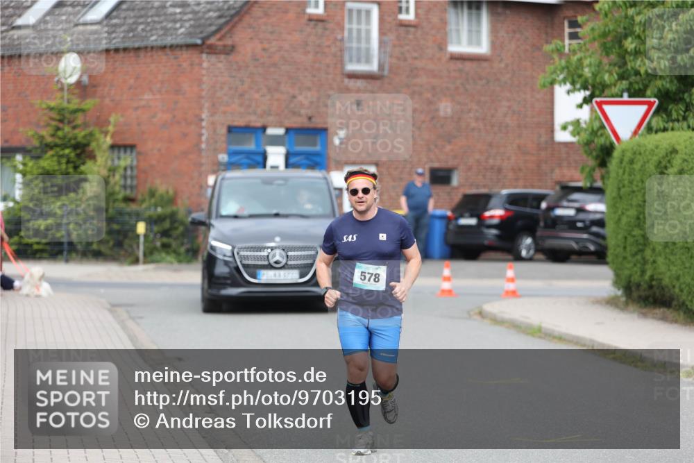 10.05.2026 - 8. Wedeler Halbmarathon Andreas Tolksdorf http://msf.ph/oto/9703195 10.05.2026 10:29:24 Laufen 578 meine-sportfotos.de