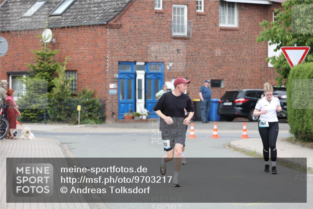10.05.2026 - 8. Wedeler Halbmarathon Andreas Tolksdorf http://msf.ph/oto/9703217 10.05.2026 10:29:43 Laufen 102, 264 meine-sportfotos.de