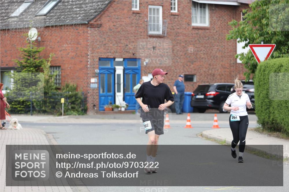 10.05.2026 - 8. Wedeler Halbmarathon Andreas Tolksdorf http://msf.ph/oto/9703222 10.05.2026 10:29:43 Laufen 102, 264 meine-sportfotos.de