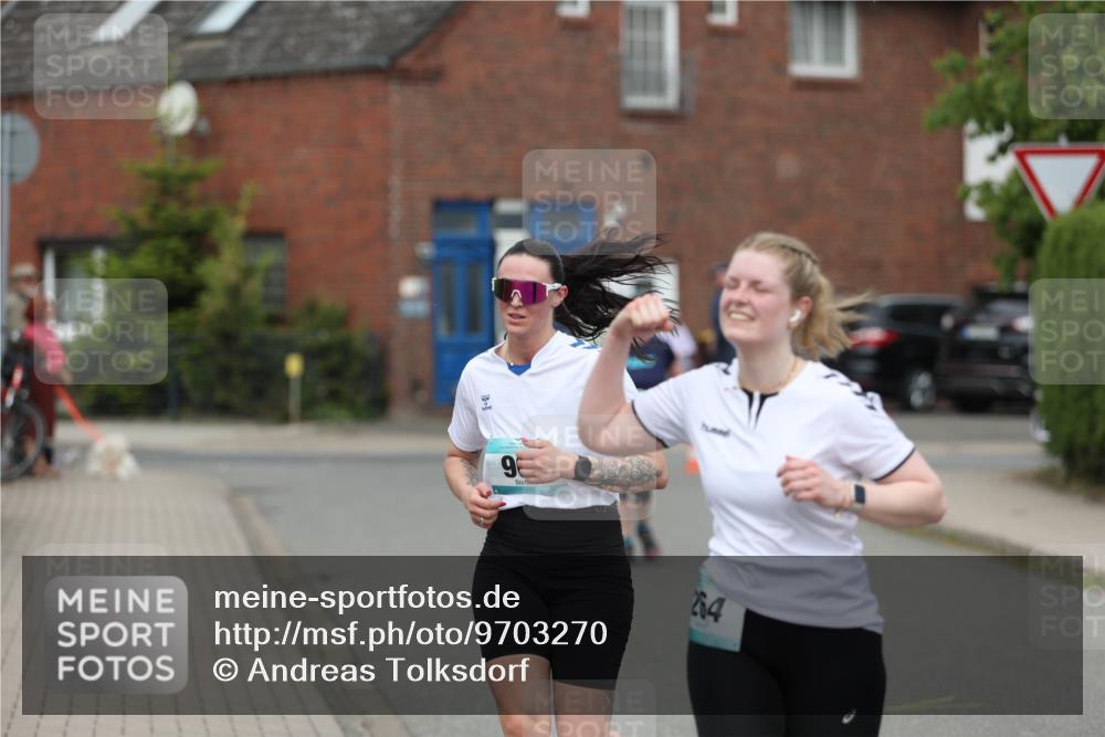 10.05.2026 - 8. Wedeler Halbmarathon Andreas Tolksdorf http://msf.ph/oto/9703270 10.05.2026 10:29:49 Laufen 98, 664 meine-sportfotos.de
