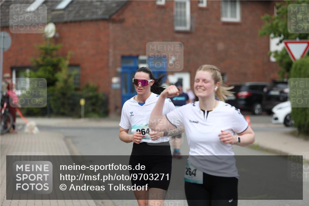 10.05.2026 - 8. Wedeler Halbmarathon Andreas Tolksdorf http://msf.ph/oto/9703271 10.05.2026 10:29:49 Laufen 64, 264 meine-sportfotos.de