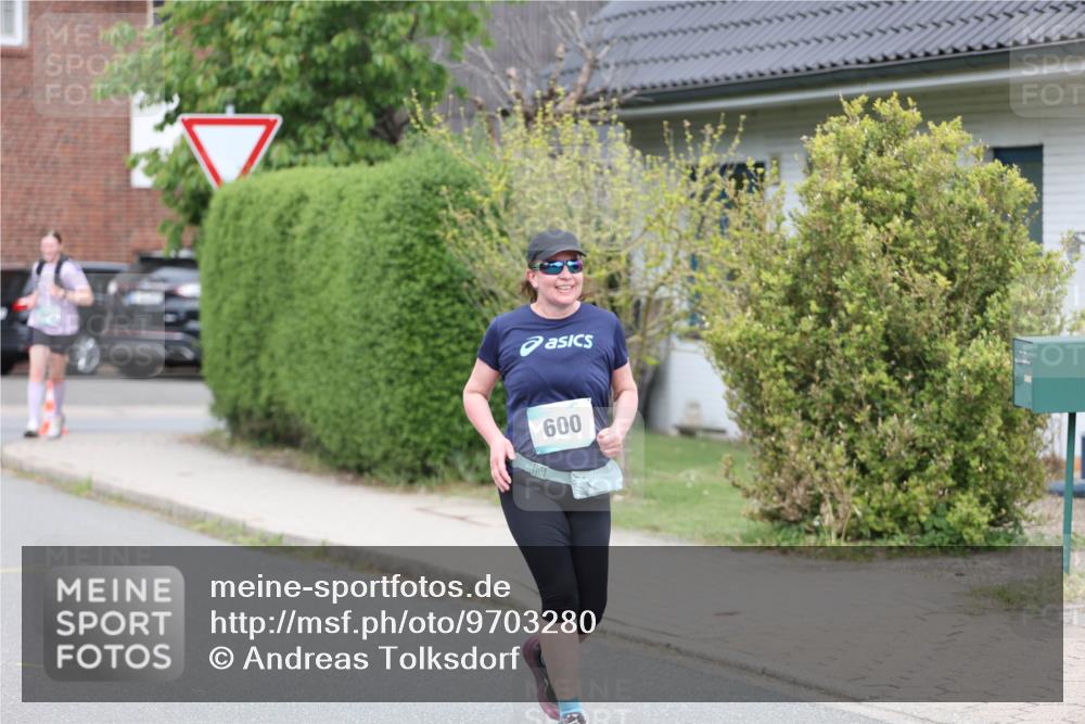 10.05.2026 - 8. Wedeler Halbmarathon Andreas Tolksdorf http://msf.ph/oto/9703280 10.05.2026 10:29:54 Laufen 600 meine-sportfotos.de