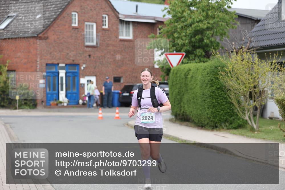 10.05.2026 - 8. Wedeler Halbmarathon Andreas Tolksdorf http://msf.ph/oto/9703299 10.05.2026 10:30:02 Laufen 2024 meine-sportfotos.de