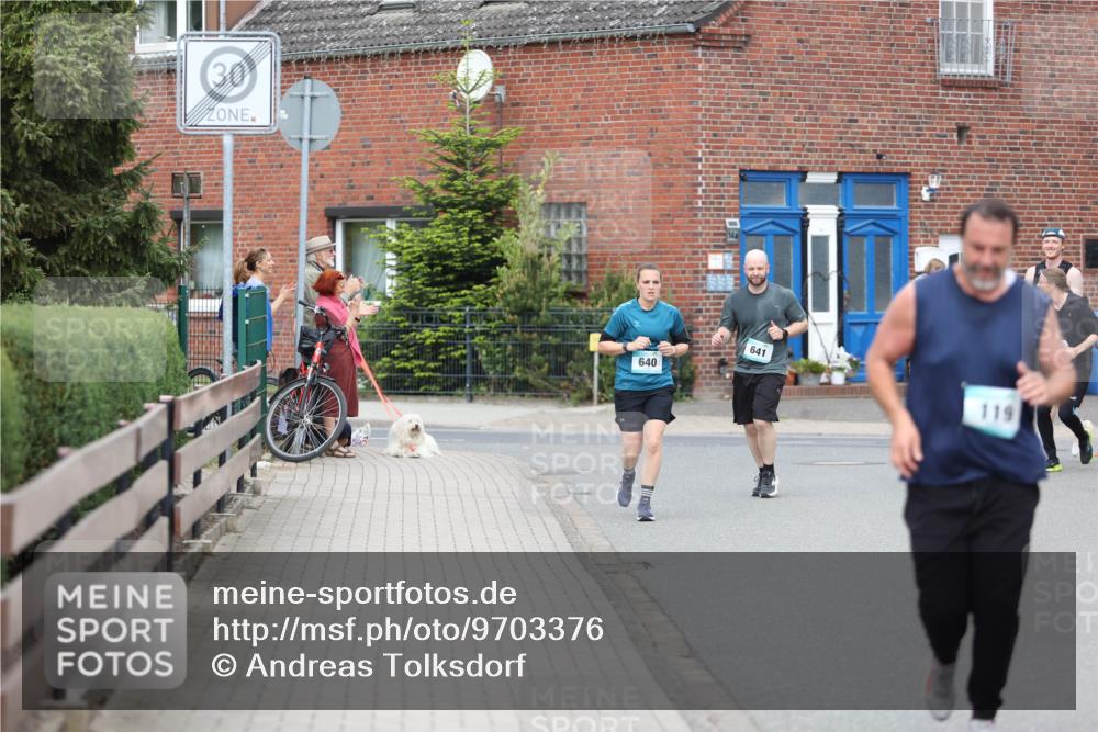 10.05.2026 - 8. Wedeler Halbmarathon Andreas Tolksdorf http://msf.ph/oto/9703376 10.05.2026 10:30:29 Laufen 30, 640, 641, 119 meine-sportfotos.de