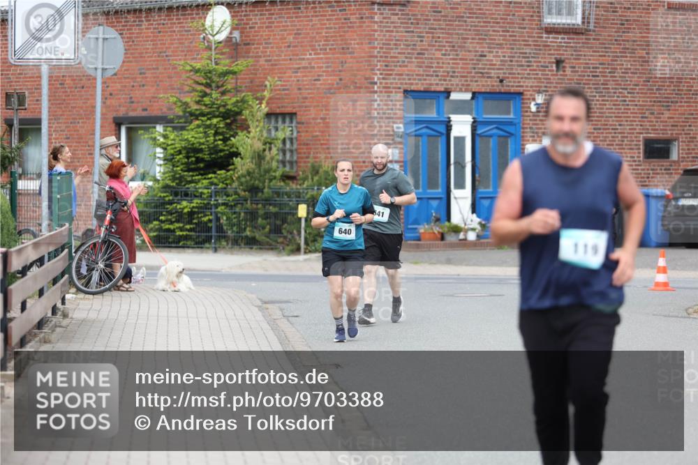 10.05.2026 - 8. Wedeler Halbmarathon Andreas Tolksdorf http://msf.ph/oto/9703388 10.05.2026 10:30:30 Laufen 640, 641, 119 meine-sportfotos.de