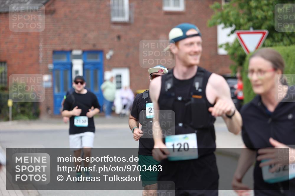 10.05.2026 - 8. Wedeler Halbmarathon Andreas Tolksdorf http://msf.ph/oto/9703463 10.05.2026 10:30:41 Laufen 2130, 2, 120 meine-sportfotos.de