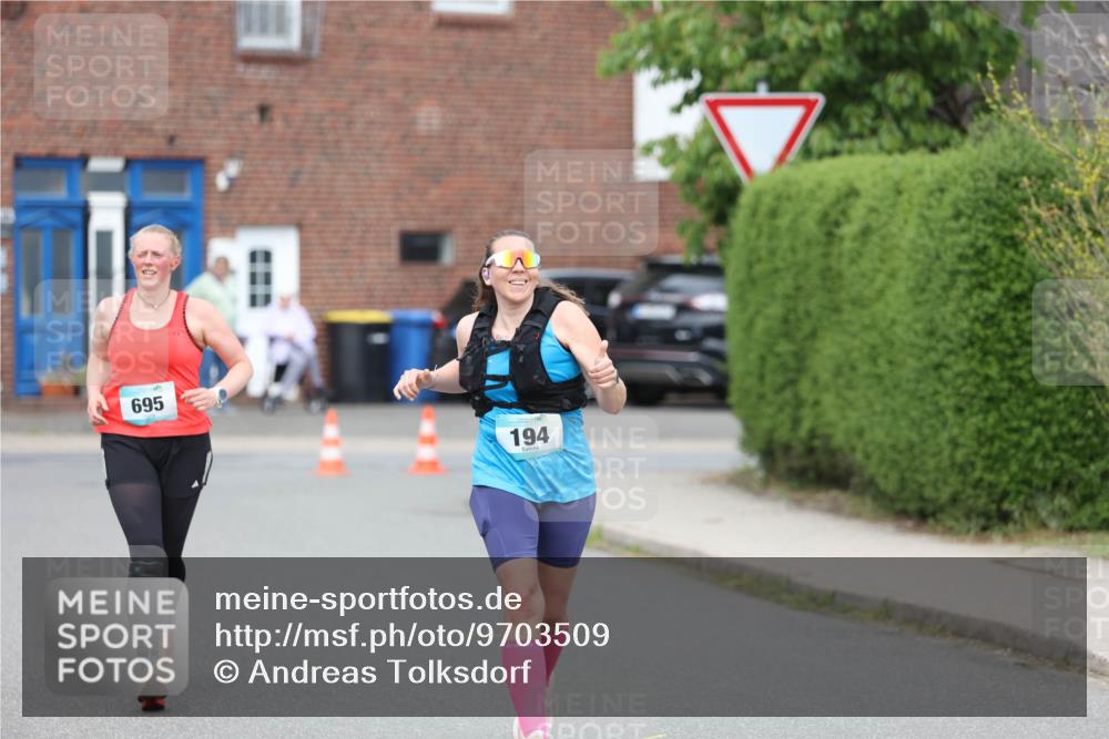 10.05.2026 - 8. Wedeler Halbmarathon Andreas Tolksdorf http://msf.ph/oto/9703509 10.05.2026 10:30:49 Laufen 695, 194 meine-sportfotos.de