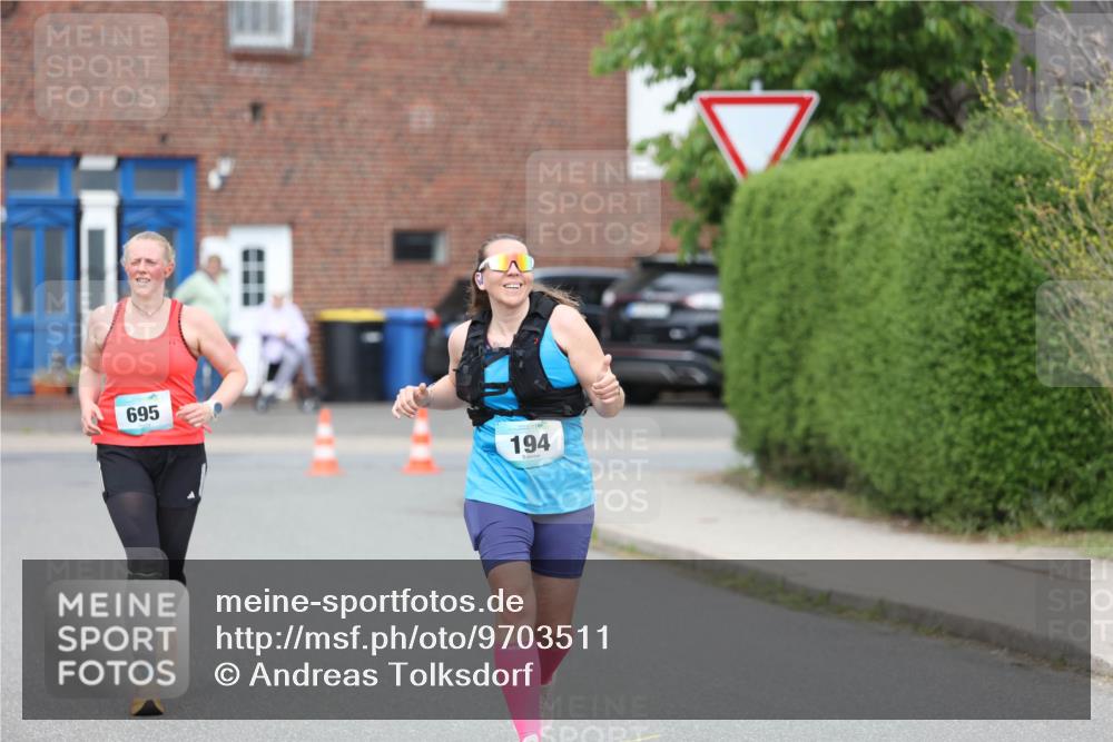 10.05.2026 - 8. Wedeler Halbmarathon Andreas Tolksdorf http://msf.ph/oto/9703511 10.05.2026 10:30:49 Laufen 695, 194 meine-sportfotos.de