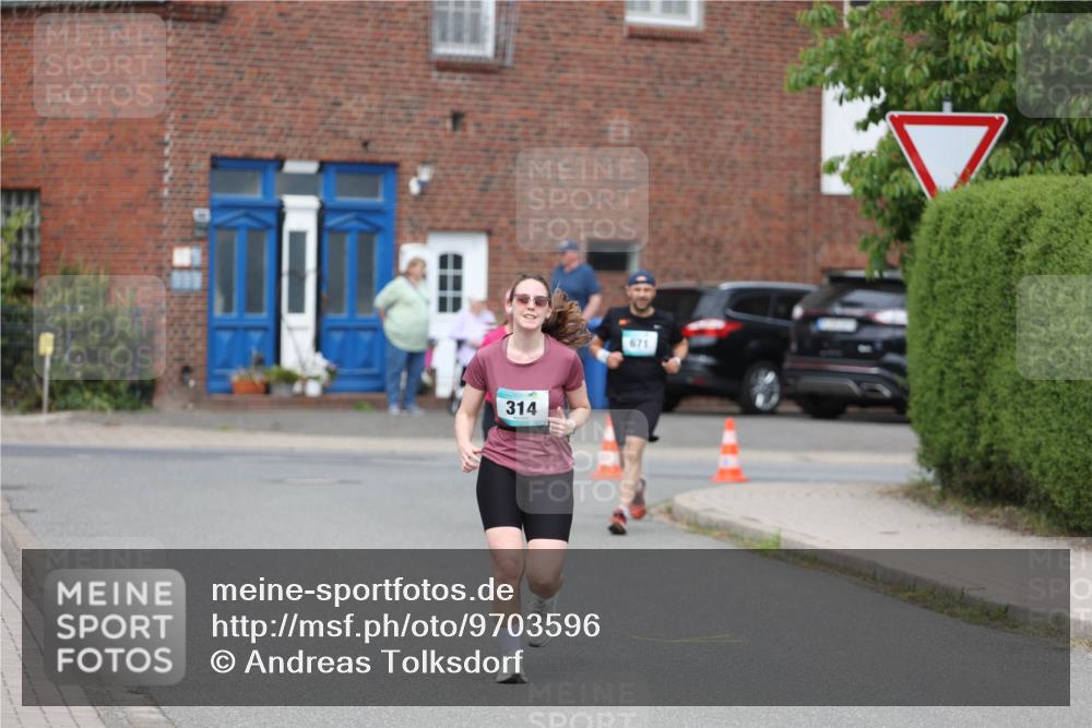 10.05.2026 - 8. Wedeler Halbmarathon Andreas Tolksdorf http://msf.ph/oto/9703596 10.05.2026 10:31:27 Laufen 314, 671 meine-sportfotos.de