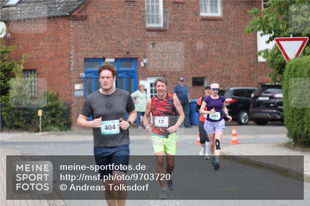 10.05.2026 - 8. Wedeler Halbmarathon Andreas Tolksdorf http://msf.ph/oto/9703720 10.05.2026 10:31:42 Laufen 17, 404, 595 meine-sportfotos.de