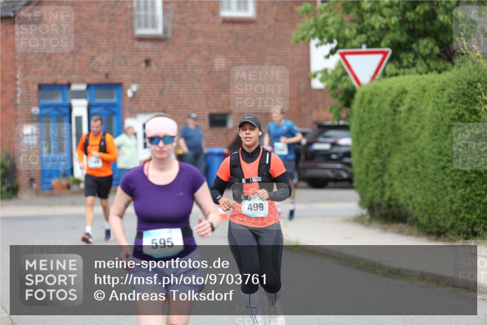10.05.2026 - 8. Wedeler Halbmarathon Andreas Tolksdorf http://msf.ph/oto/9703761 10.05.2026 10:31:48 Laufen 595, 499 meine-sportfotos.de