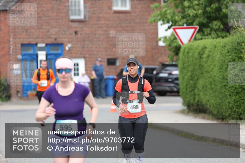 10.05.2026 - 8. Wedeler Halbmarathon Andreas Tolksdorf http://msf.ph/oto/9703772 10.05.2026 10:31:48 Laufen 595, 499 meine-sportfotos.de