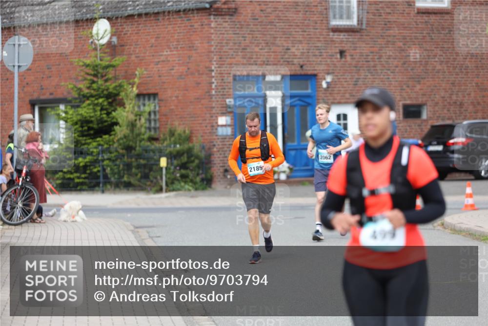 10.05.2026 - 8. Wedeler Halbmarathon Andreas Tolksdorf http://msf.ph/oto/9703794 10.05.2026 10:31:50 Laufen 2189, 2062 meine-sportfotos.de