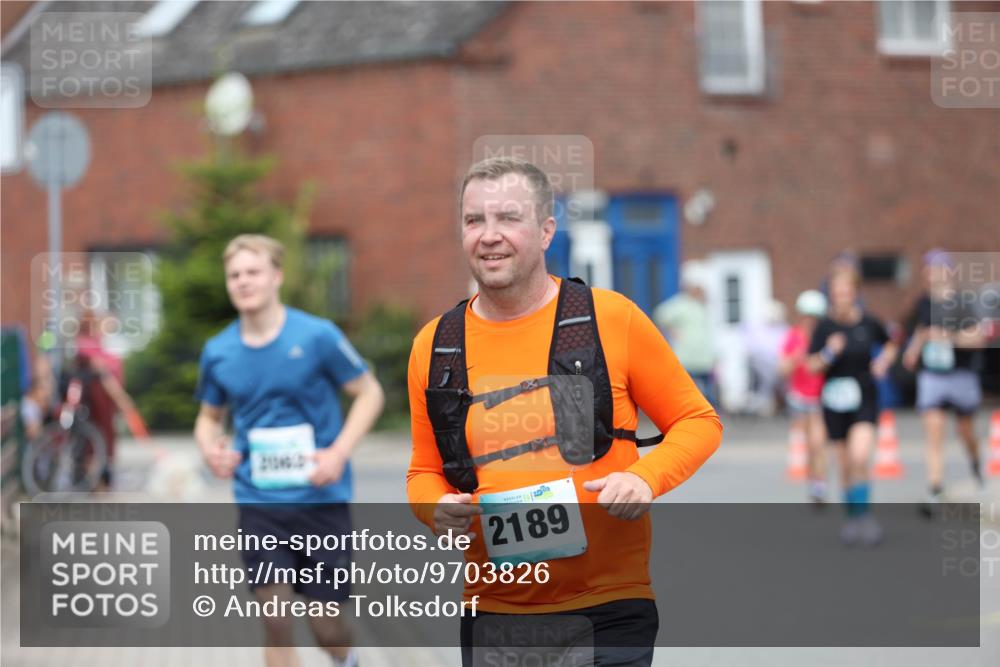 10.05.2026 - 8. Wedeler Halbmarathon Andreas Tolksdorf http://msf.ph/oto/9703826 10.05.2026 10:31:57 Laufen 1, 4, 36, 2189 meine-sportfotos.de