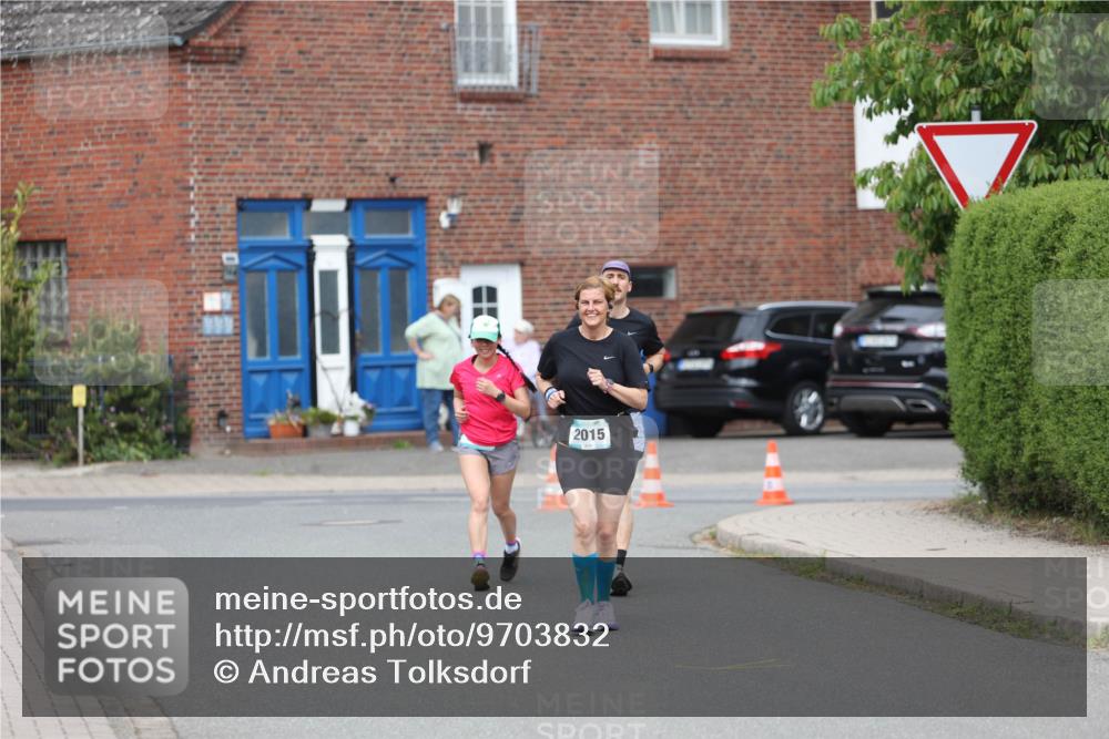 10.05.2026 - 8. Wedeler Halbmarathon Andreas Tolksdorf http://msf.ph/oto/9703832 10.05.2026 10:31:59 Laufen 2015 meine-sportfotos.de