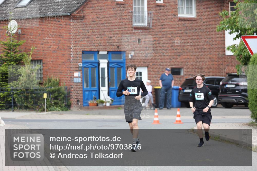 10.05.2026 - 8. Wedeler Halbmarathon Andreas Tolksdorf http://msf.ph/oto/9703876 10.05.2026 10:32:13 Laufen 145, 427 meine-sportfotos.de
