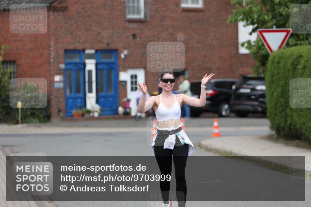 10.05.2026 - 8. Wedeler Halbmarathon Andreas Tolksdorf http://msf.ph/oto/9703999 10.05.2026 10:33:21 Laufen  meine-sportfotos.de