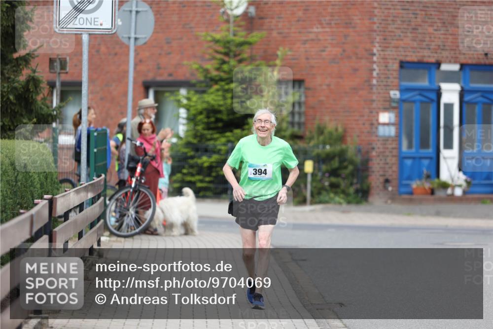 10.05.2026 - 8. Wedeler Halbmarathon Andreas Tolksdorf http://msf.ph/oto/9704069 10.05.2026 10:34:05 Laufen 394 meine-sportfotos.de