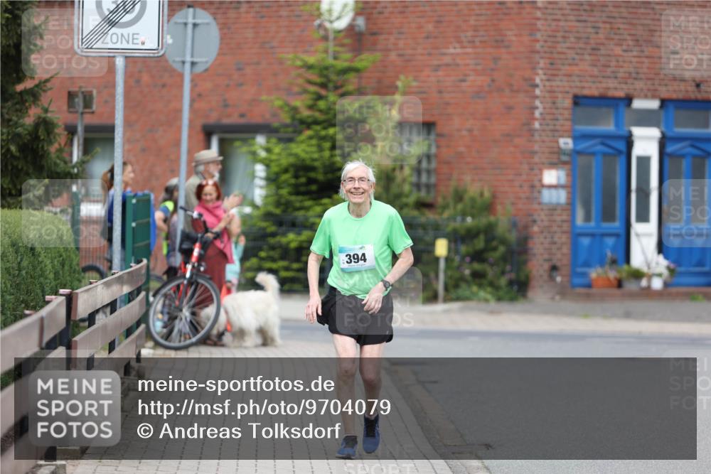 10.05.2026 - 8. Wedeler Halbmarathon Andreas Tolksdorf http://msf.ph/oto/9704079 10.05.2026 10:34:06 Laufen 394 meine-sportfotos.de