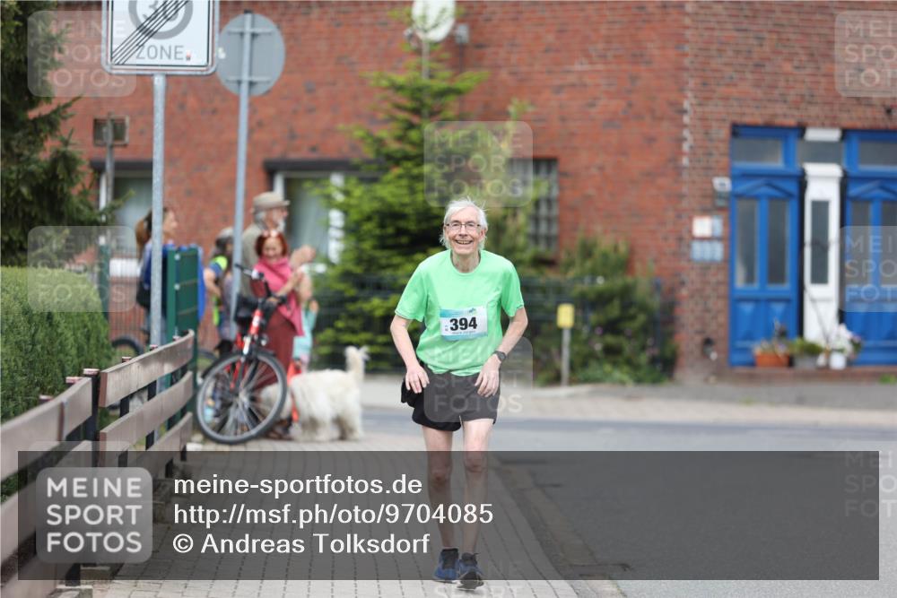 10.05.2026 - 8. Wedeler Halbmarathon Andreas Tolksdorf http://msf.ph/oto/9704085 10.05.2026 10:34:06 Laufen 394 meine-sportfotos.de