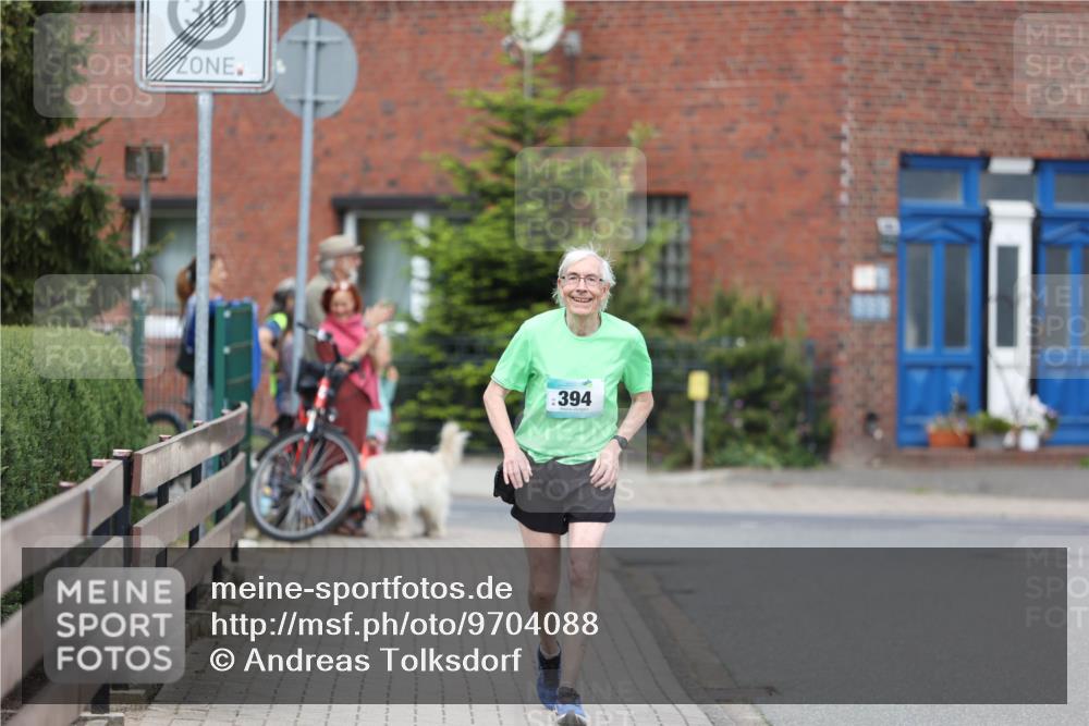 10.05.2026 - 8. Wedeler Halbmarathon Andreas Tolksdorf http://msf.ph/oto/9704088 10.05.2026 10:34:06 Laufen 394 meine-sportfotos.de