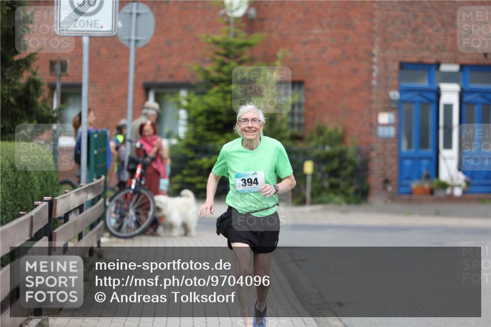 10.05.2026 - 8. Wedeler Halbmarathon Andreas Tolksdorf http://msf.ph/oto/9704096 10.05.2026 10:34:07 Laufen 394 meine-sportfotos.de