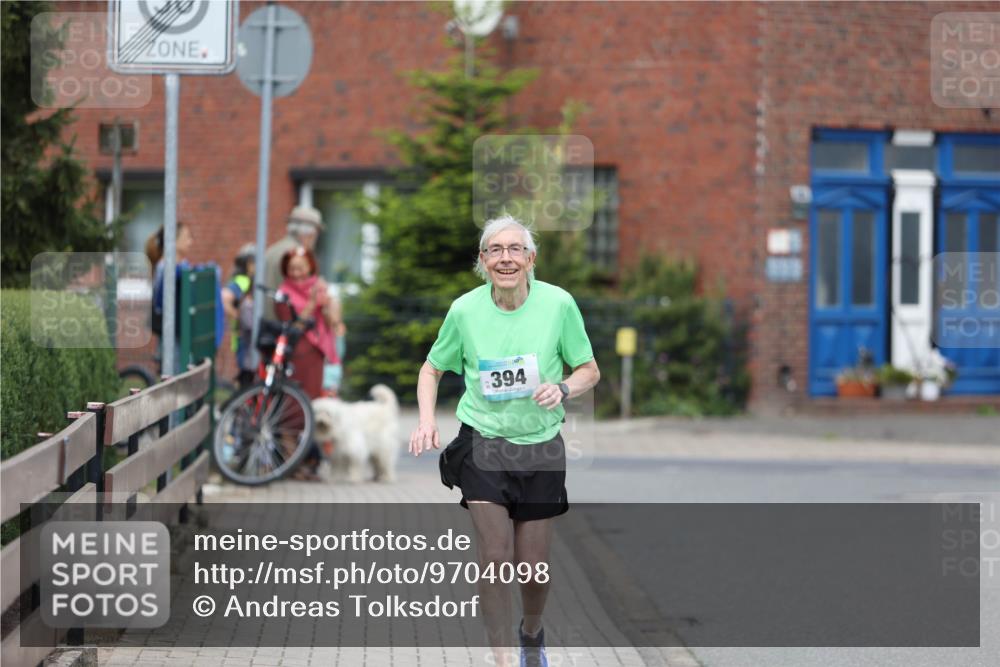 10.05.2026 - 8. Wedeler Halbmarathon Andreas Tolksdorf http://msf.ph/oto/9704098 10.05.2026 10:34:07 Laufen 394 meine-sportfotos.de