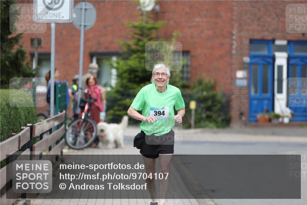 10.05.2026 - 8. Wedeler Halbmarathon Andreas Tolksdorf http://msf.ph/oto/9704107 10.05.2026 10:34:08 Laufen 394 meine-sportfotos.de