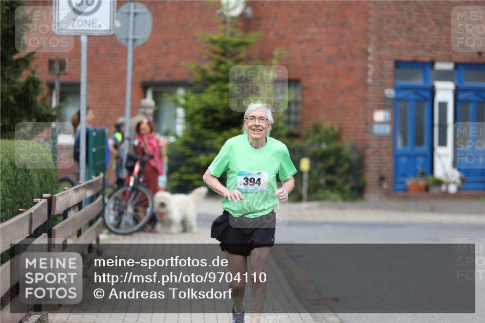 10.05.2026 - 8. Wedeler Halbmarathon Andreas Tolksdorf http://msf.ph/oto/9704110 10.05.2026 10:34:08 Laufen 394 meine-sportfotos.de