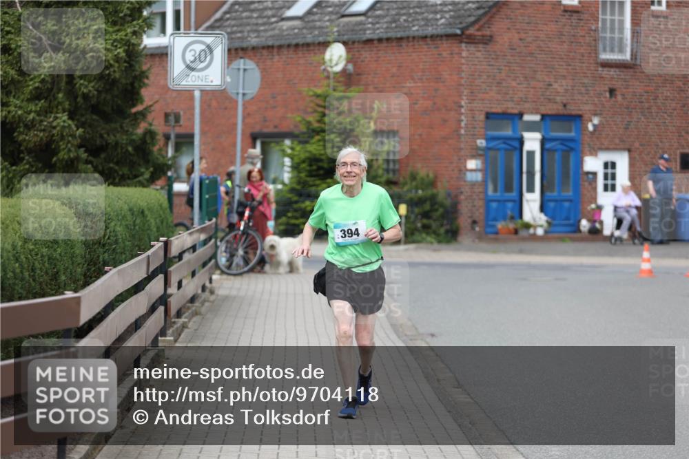 10.05.2026 - 8. Wedeler Halbmarathon Andreas Tolksdorf http://msf.ph/oto/9704118 10.05.2026 10:34:09 Laufen 30, 394 meine-sportfotos.de