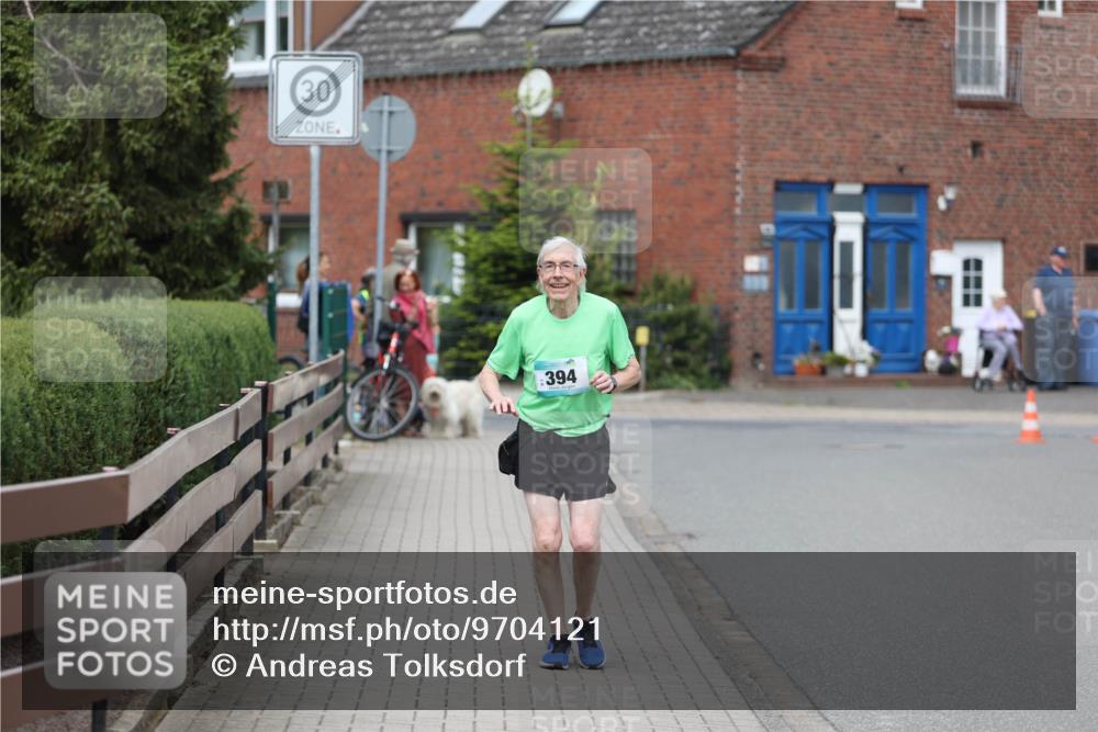 10.05.2026 - 8. Wedeler Halbmarathon Andreas Tolksdorf http://msf.ph/oto/9704121 10.05.2026 10:34:09 Laufen 30, 394 meine-sportfotos.de